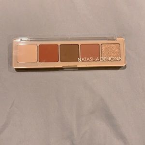 Natasha Denona peak 5 eyeshadow palette